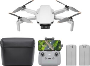 Pack DJI Mini 4K con cámara, dron con cámara 4K UHD, menos de 249 g, estabilización en 3 ejes, transmisión de vídeo a 10 km, regreso automático, 2 baterías para un tiempo máx. de vuelo de 62 min